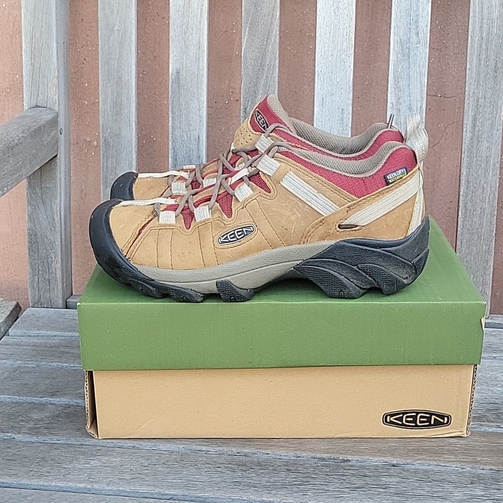Keen Targhee II Waterproof Women's Hiking Shoes